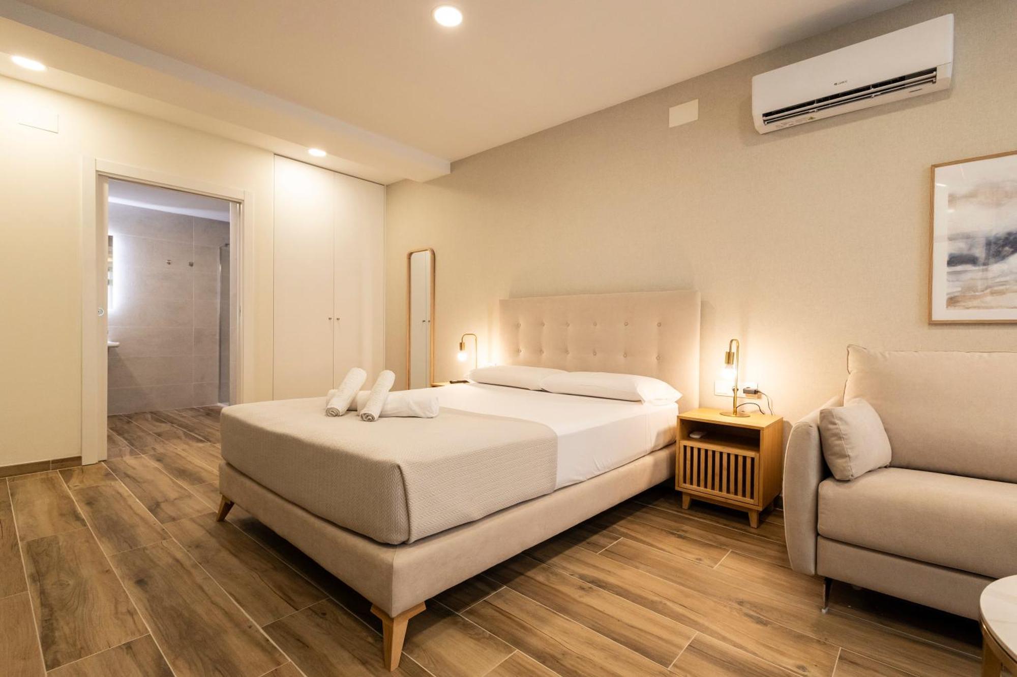 Cortes Suites By Concept Flats 발렌시아 외부 사진